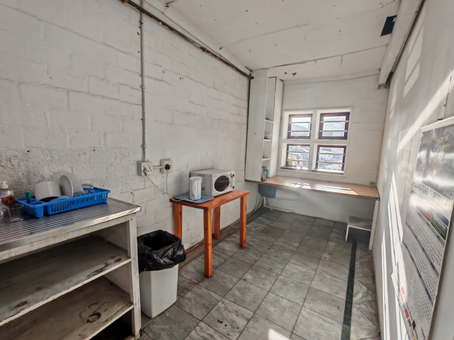 To Let commercial Property for Rent in Gants Plaza Western Cape
